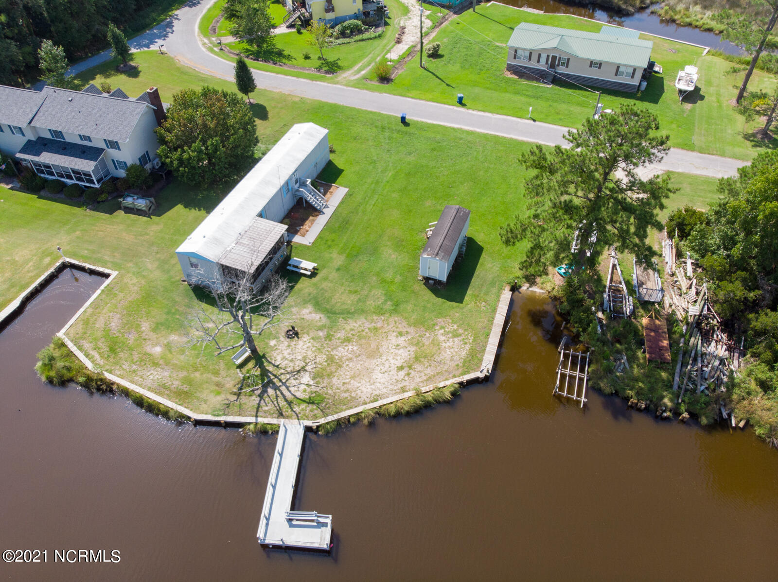 298 Ralph's Road Belhaven, NC 27810 - Photo 4 of 32 04-Overview