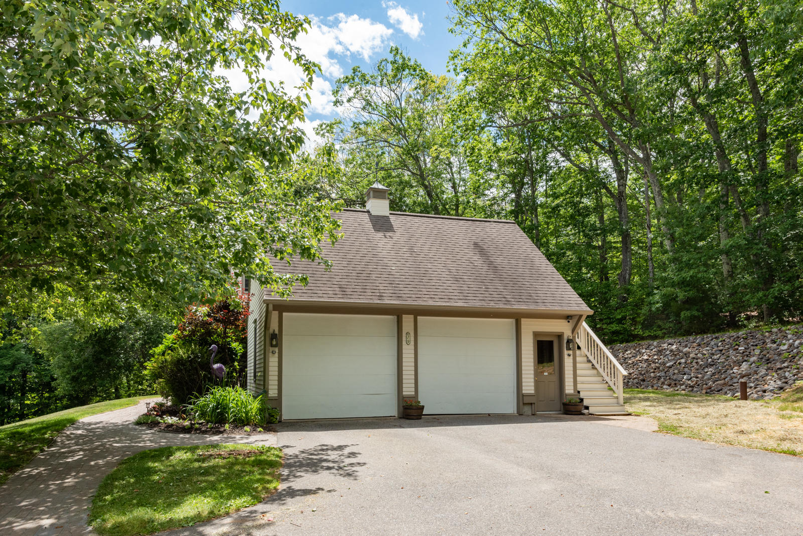 79 S Road Winthrop, ME 04364 - Photo 7 of 94 lakehome_southrd014