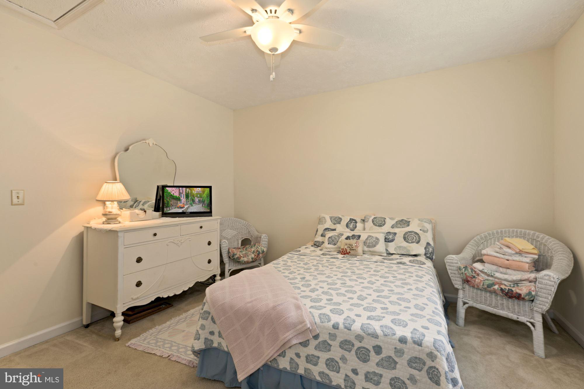 157 Sandyhook Road Ocean Pines, MD 21811 - Photo 22 of 40 Third Bedroom