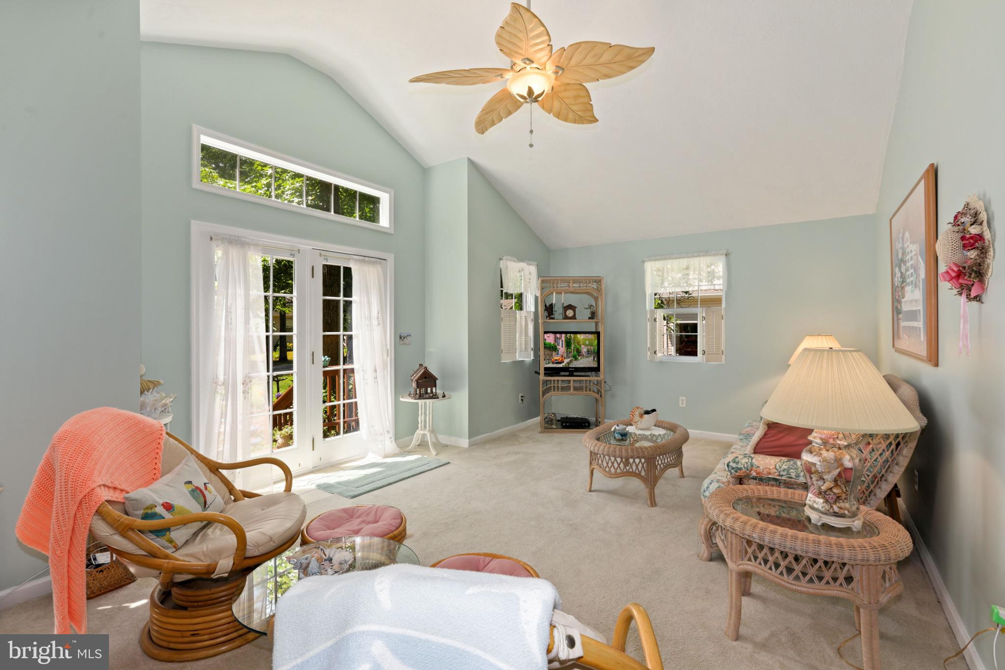 157 Sandyhook Road Ocean Pines, MD 21811 - Photo 6 of 40 Open and Airy Living Room