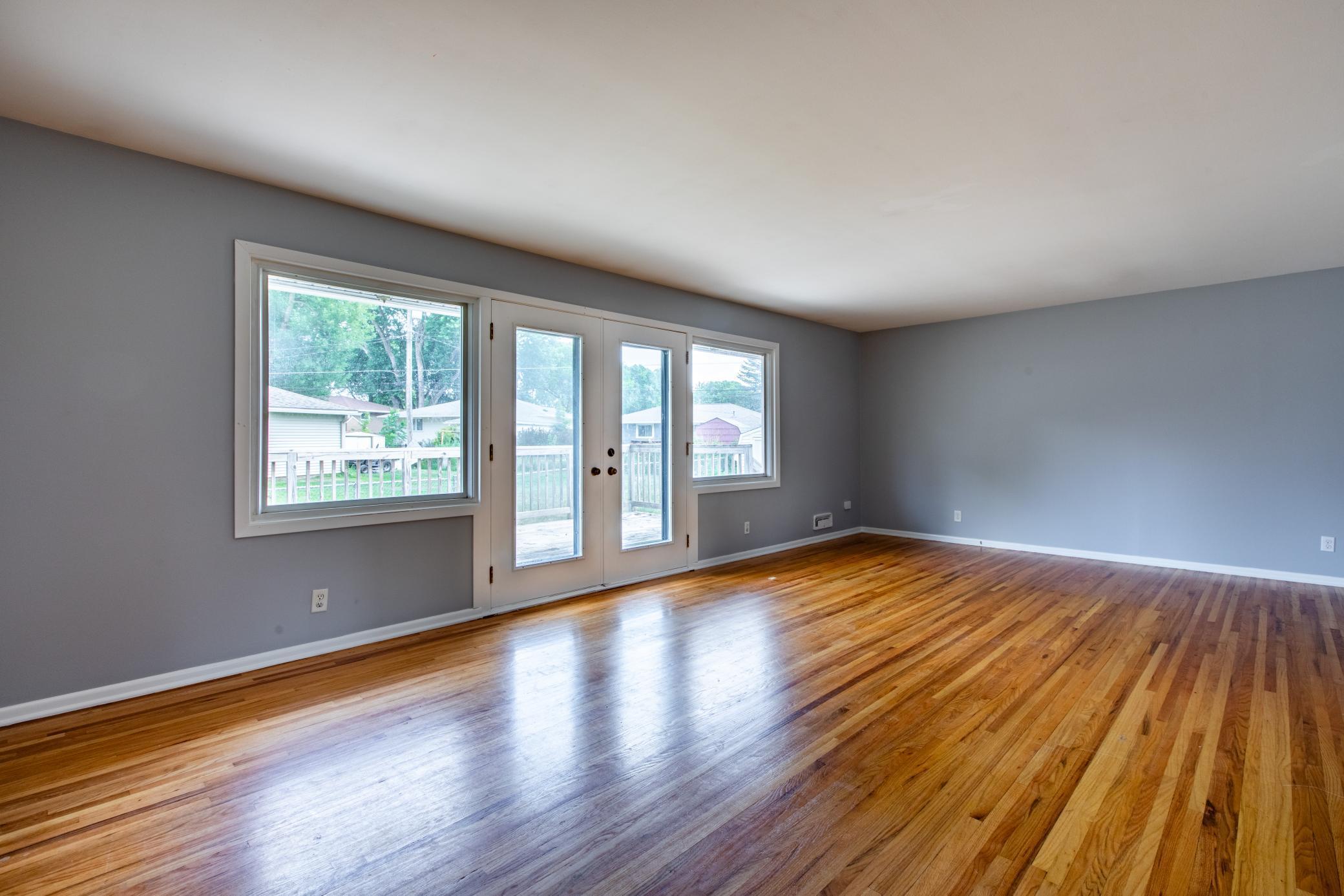1919 33rd Street Northwest Rochester, MN 55901 - Photo 5 of 35