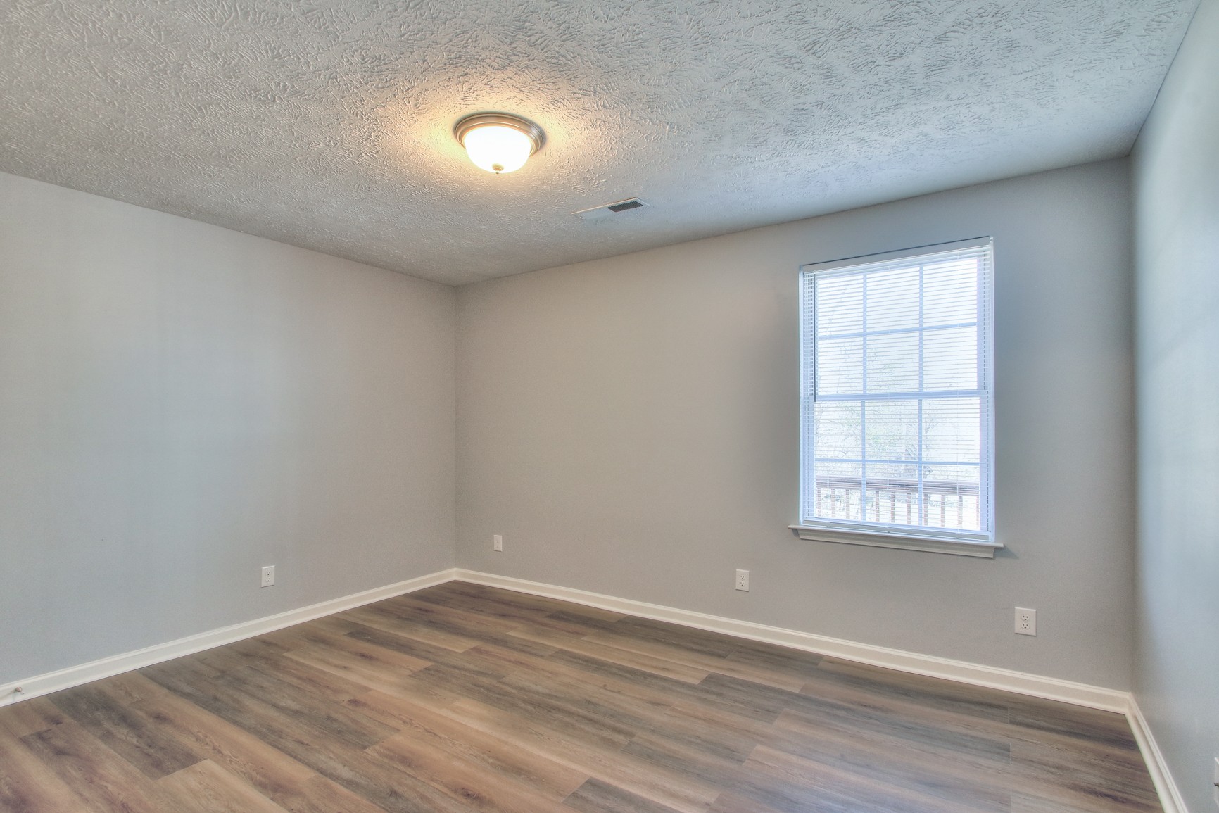 742 Ridgeview Court Antioch, TN 37013 - Photo 17 of 29 Gallery Image 17