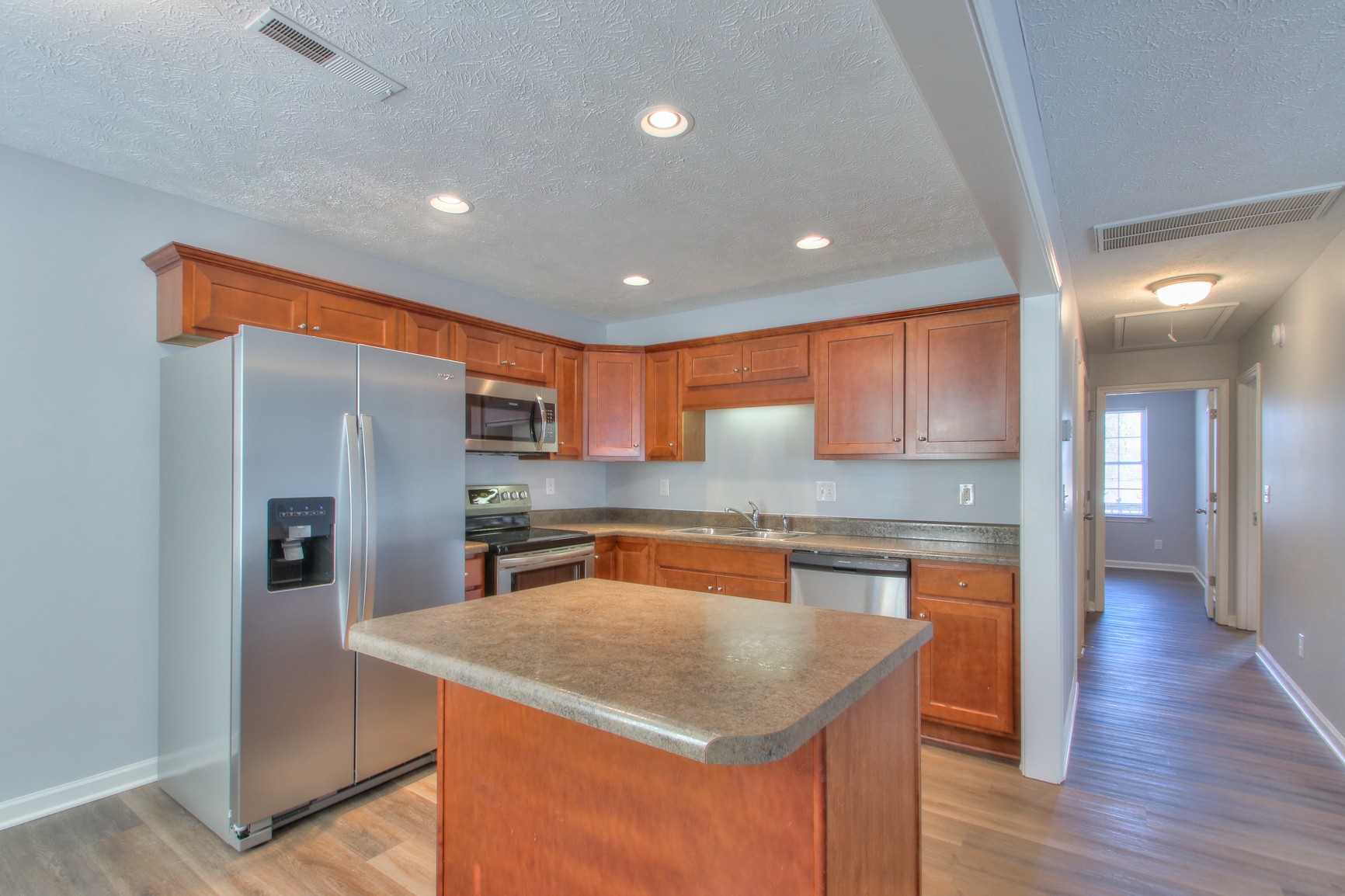 742 Ridgeview Court Antioch, TN 37013 - Photo 4 of 29 Gallery Image 4
