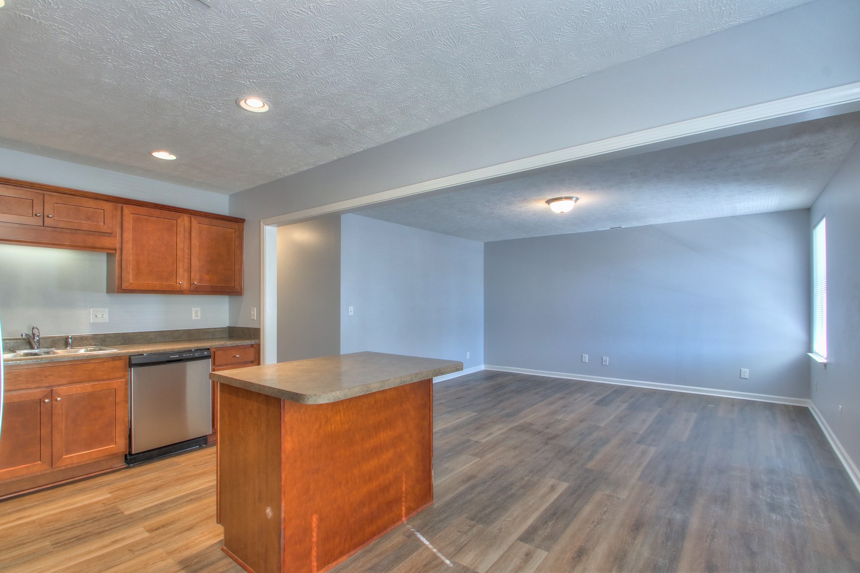 742 Ridgeview Court Antioch, TN 37013 - Photo 6 of 29 Gallery Image 6