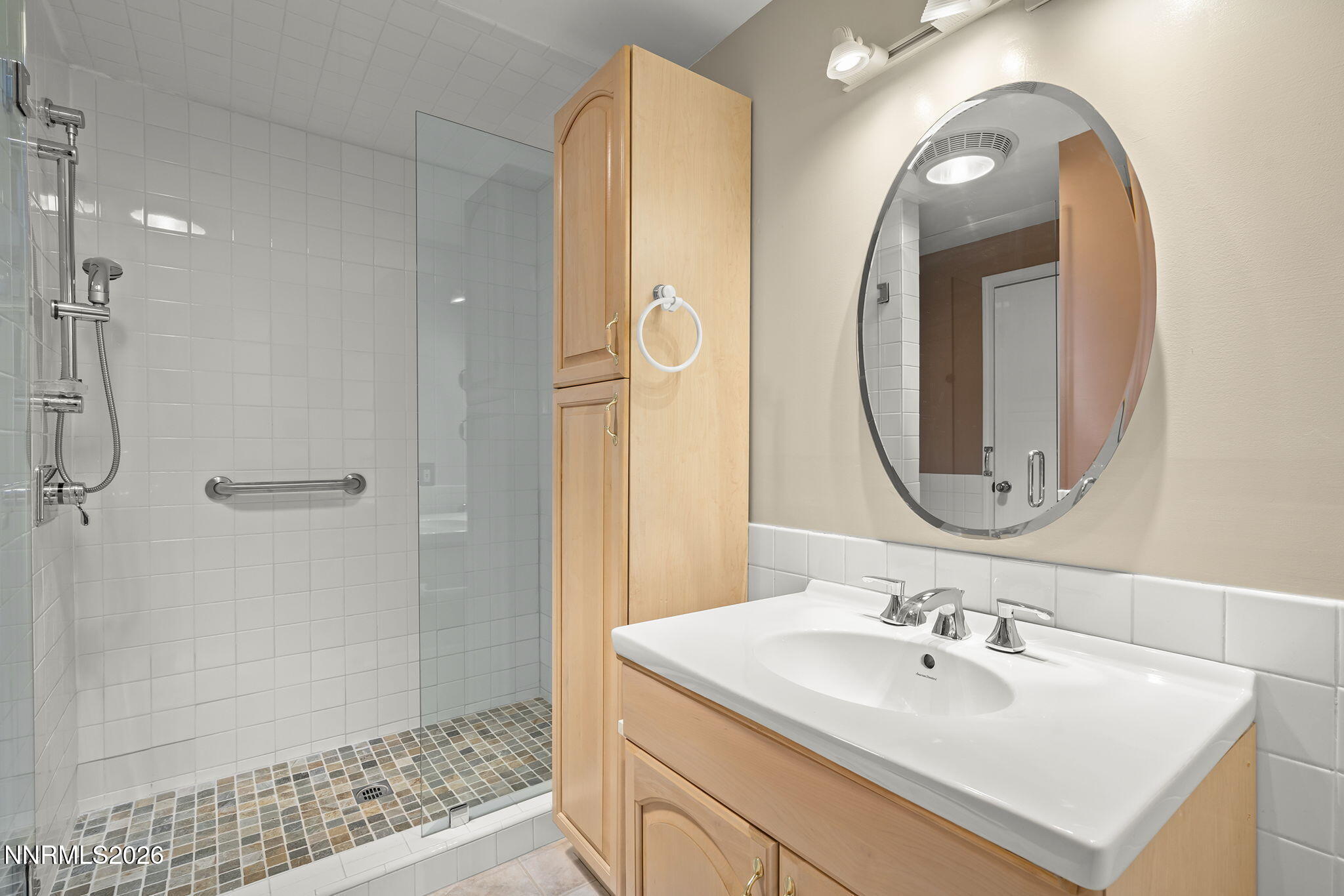 3907 Buckingham Square Reno, NV 89503 - Photo 14 of 21 16-web-or-mls-_DSC9923