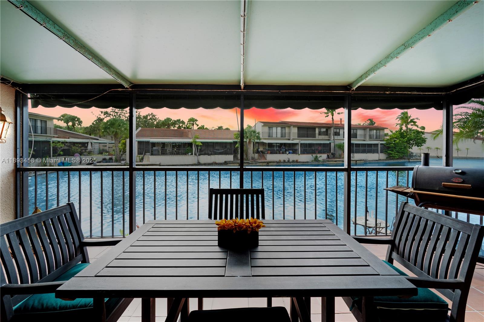 15089 Montrose Road Miami Lakes, FL 33016 - Photo 3 of 40 Gallery Image 3