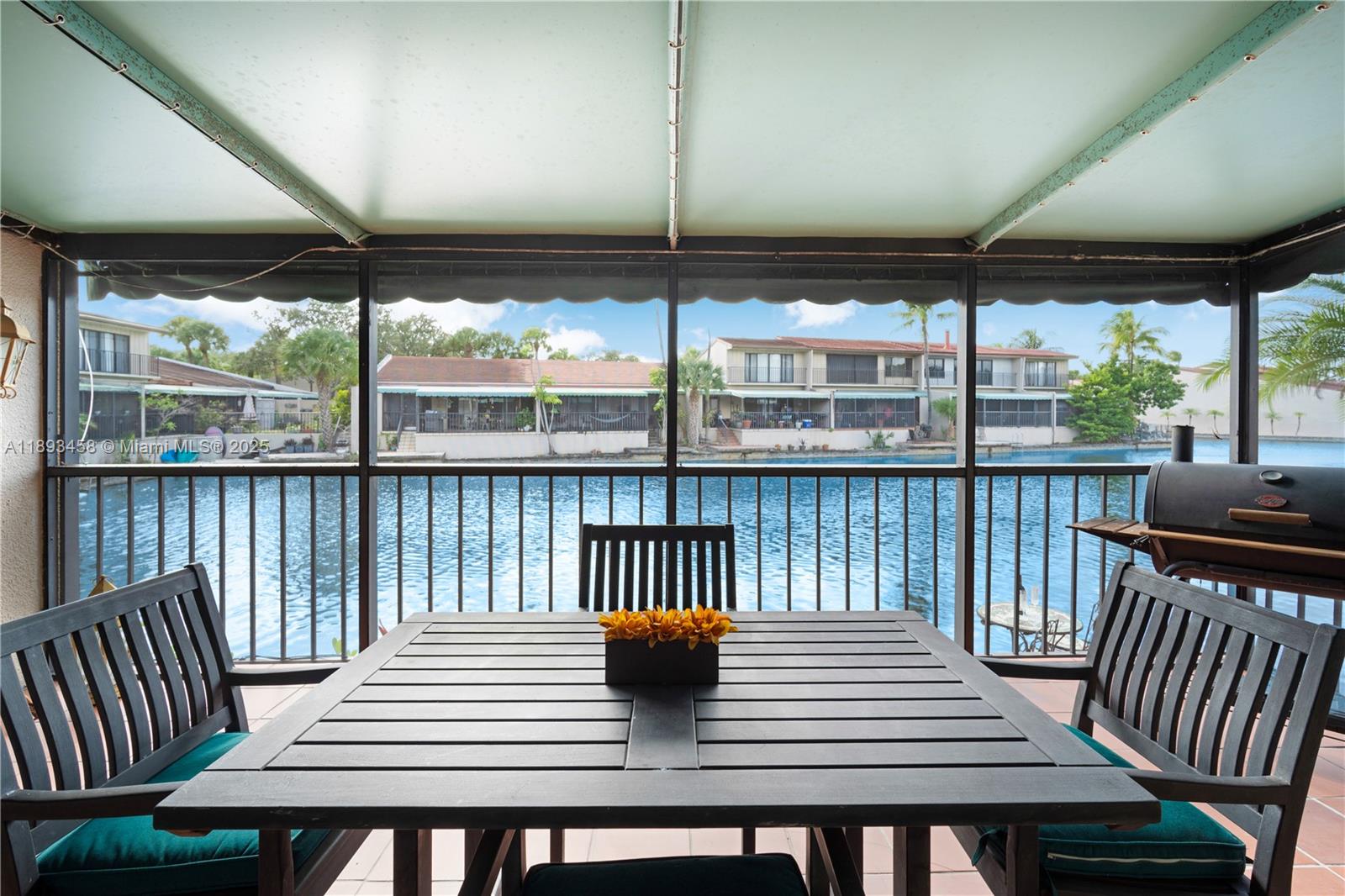 15089 Montrose Road Miami Lakes, FL 33016 - Photo 31 of 40 Gallery Image 31