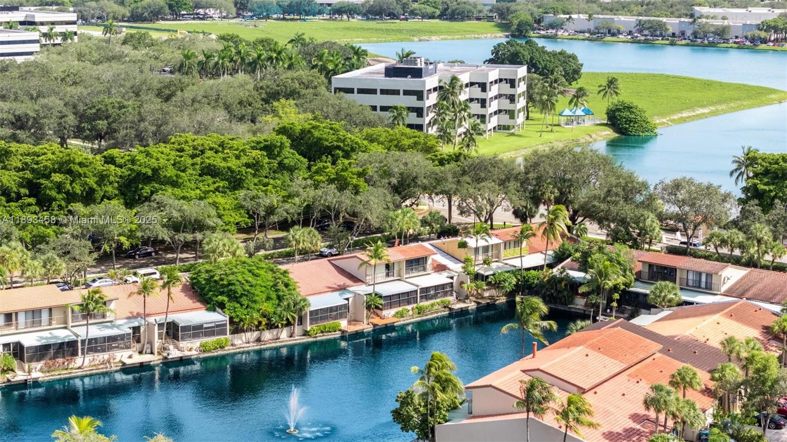 15089 Montrose Road Miami Lakes, FL 33016 - Photo 38 of 40 Gallery Image 38