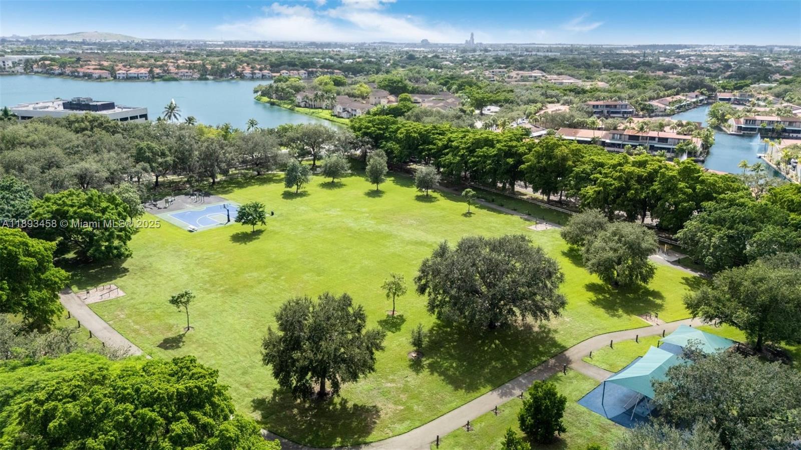 15089 Montrose Road Miami Lakes, FL 33016 - Photo 39 of 40 Gallery Image 39