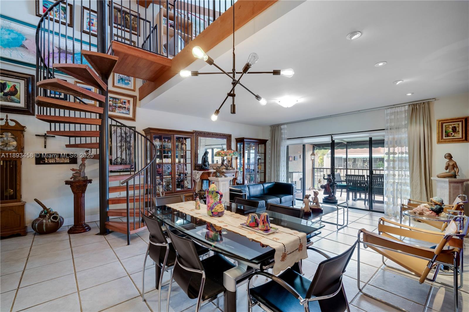 15089 Montrose Road Miami Lakes, FL 33016 - Photo 4 of 40 Gallery Image 4