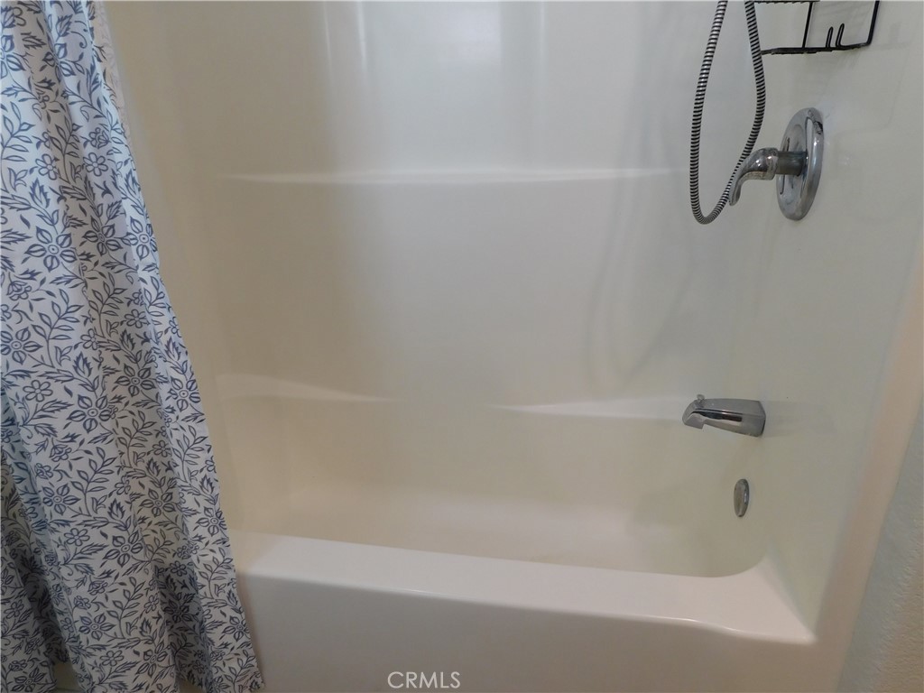 34480 County Line Road, Unit 10 Yucaipa, CA 92399 - Photo 36 of 73 Gallery Image 36