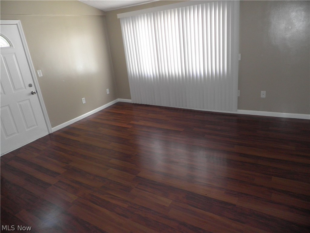 259 Ledge Road Northfield, OH 44067 - Photo 5 of 14 Family room