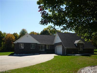 5557 Clingan Road Struthers, OH 44471 - Photo 1 of 1 Plaza Entry Garage, Circular Turn-around Drive.... 5557 Clingan Road
