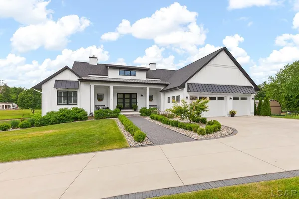 $729,900 | 575 Budlong Street, Adrian, MI 49221