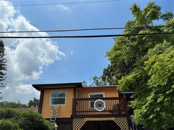 $1,300 | 1217 Carolyn Lane, Unit B, Clearwater, FL 33755