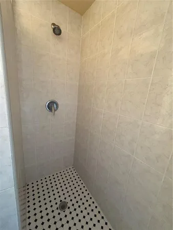 $1,300 | 1217 Carolyn Lane, Unit B, Clearwater, FL 33755