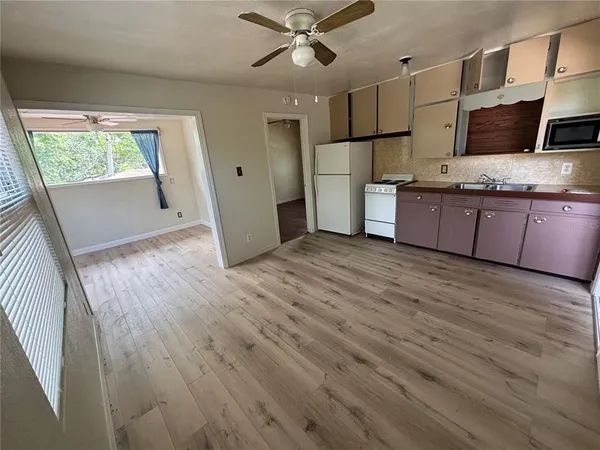 $1,300 | 1217 Carolyn Lane, Unit B, Clearwater, FL 33755