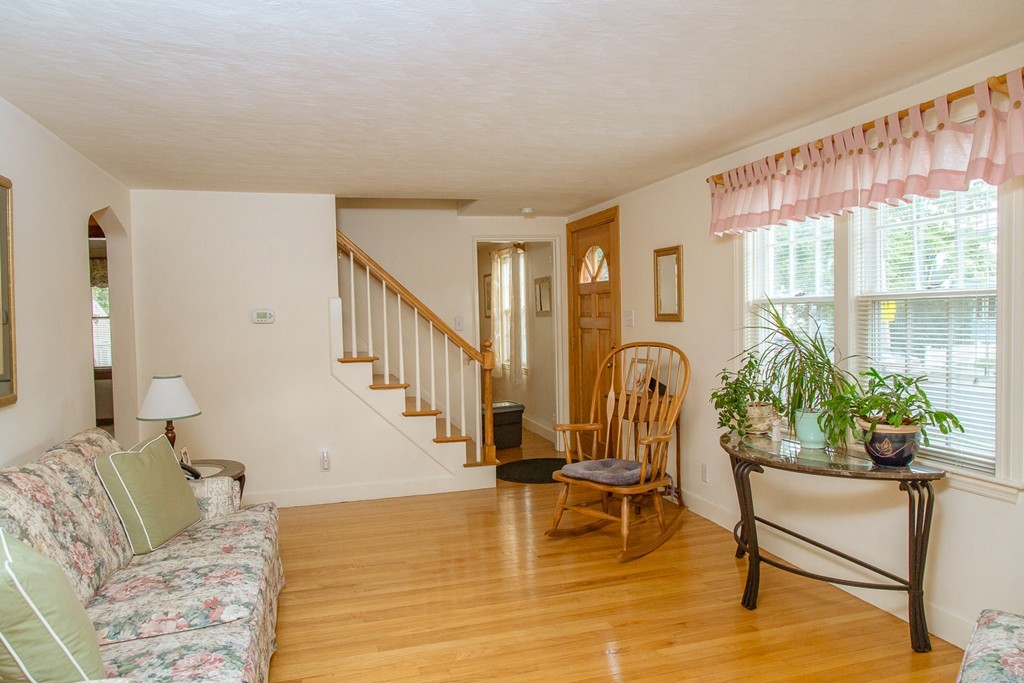 2 University Road Arlington, MA 02474 - Photo 9 of 21 Gallery Image 9