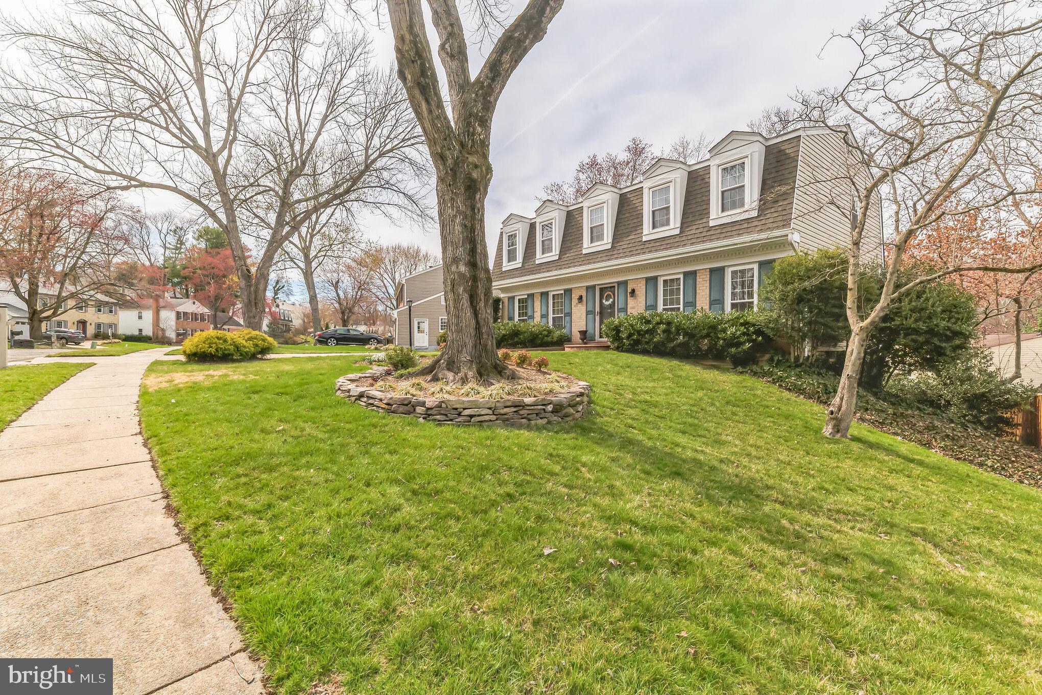 8606 Etta Drive Springfield, VA 22152 - Photo 3 of 28