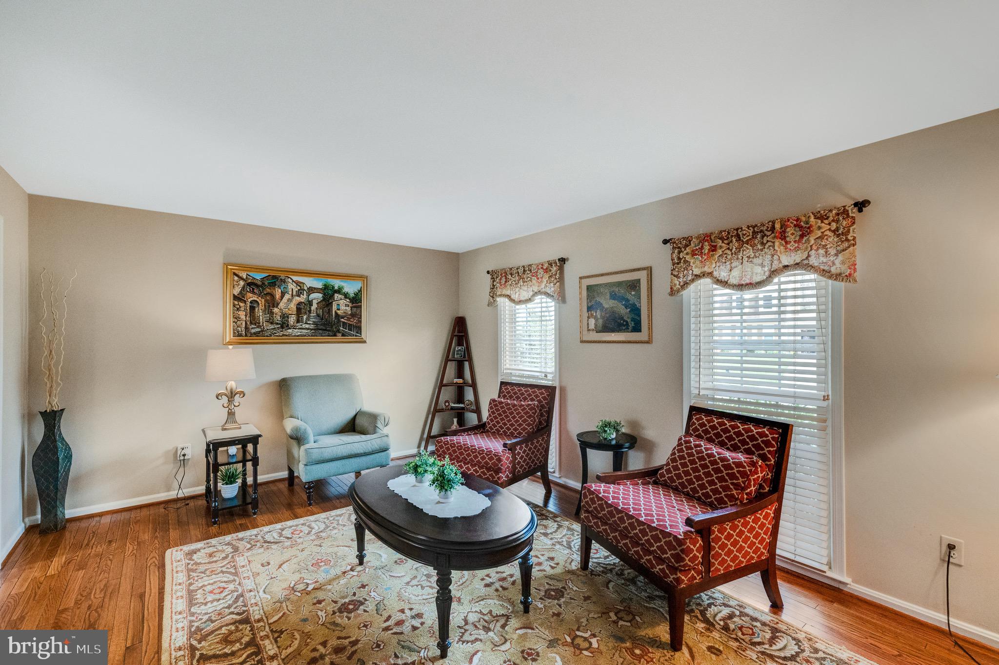 8606 Etta Drive Springfield, VA 22152 - Photo 5 of 28