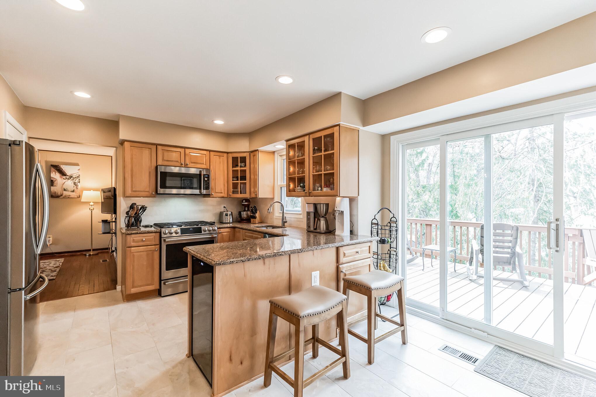 8606 Etta Drive Springfield, VA 22152 - Photo 8 of 28