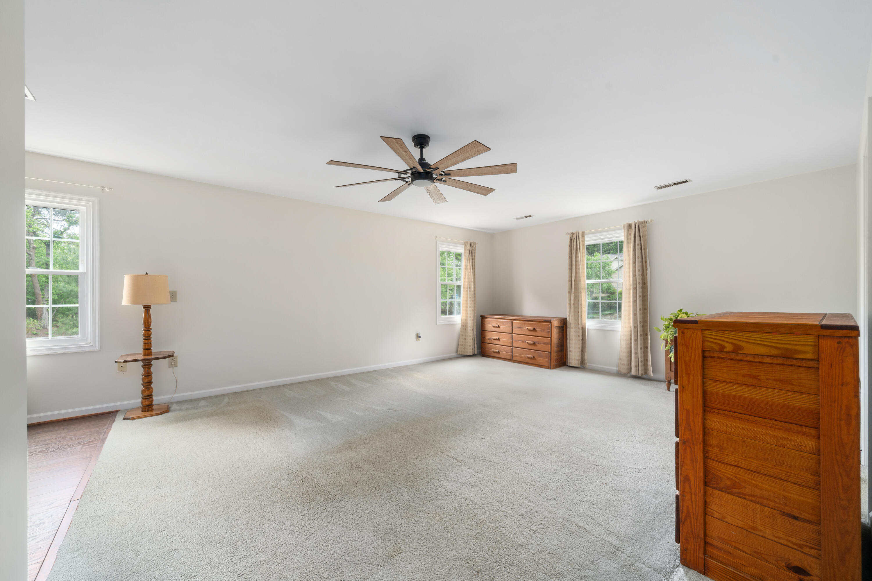 3341 Hidden Oak Road Southwest Roanoke, VA 24018 - Photo 19 of 26 an empty room with closet and windows