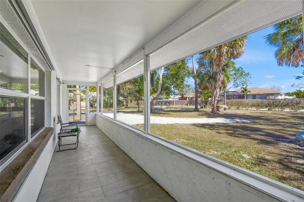 6520 Quonset Road Bradenton, FL 34203 - Photo 5 of 30