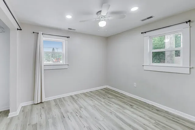 $285,000 | 43173 North Lake Avenue, Antioch, IL 60002