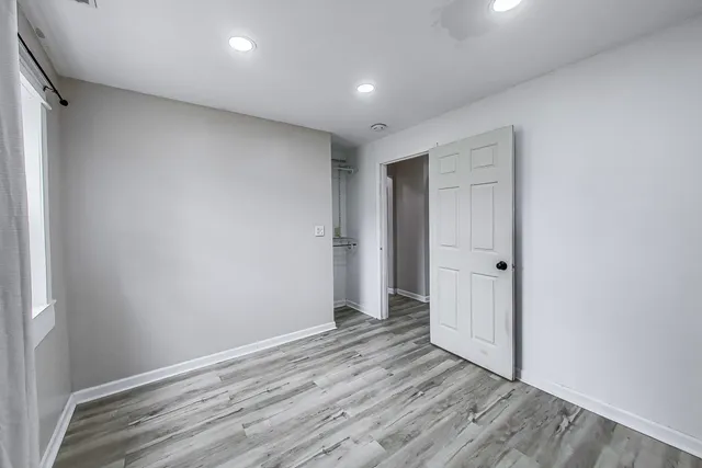 $285,000 | 43173 North Lake Avenue, Antioch, IL 60002