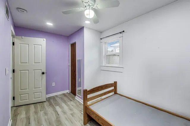 $285,000 | 43173 North Lake Avenue, Antioch, IL 60002