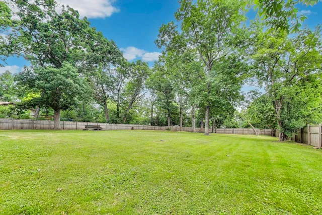 $285,000 | 43173 North Lake Avenue, Antioch, IL 60002