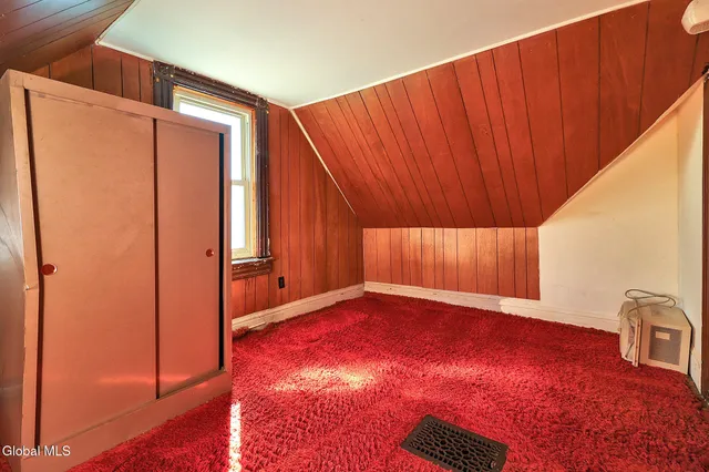 $215,000 | 1337 8th Avenue, Schenectady, NY 12303