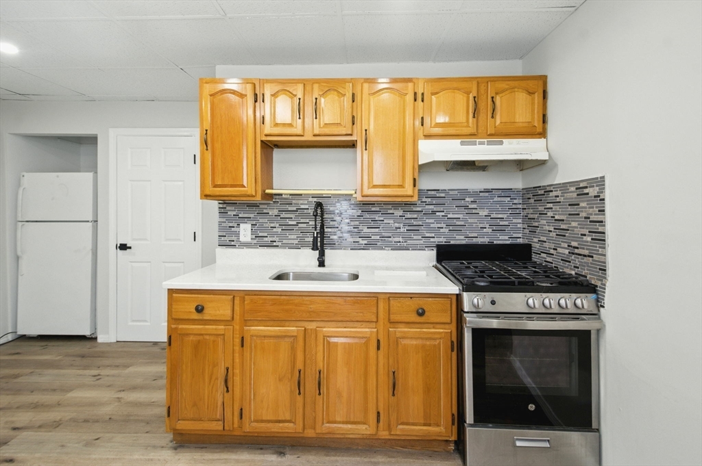 45 Bodwell Street Lawrence, MA 01841 - Photo 30 of 42