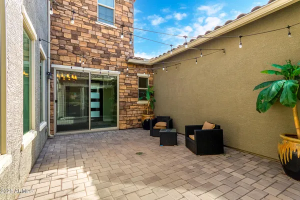 $1,010,000 | 4318 South RedCliffe Drive, Gilbert, AZ 85297