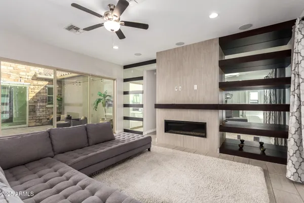 $1,010,000 | 4318 South RedCliffe Drive, Gilbert, AZ 85297