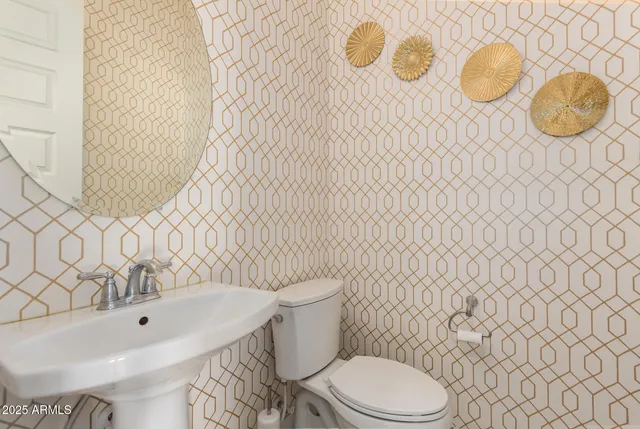 $1,039,000 | 4318 South RedCliffe Drive, Gilbert, AZ 85297