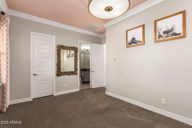 $1,039,000 | 4318 South RedCliffe Drive, Gilbert, AZ 85297