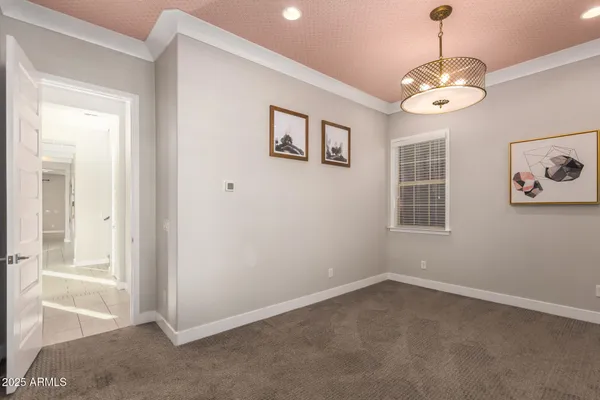 $1,010,000 | 4318 South RedCliffe Drive, Gilbert, AZ 85297