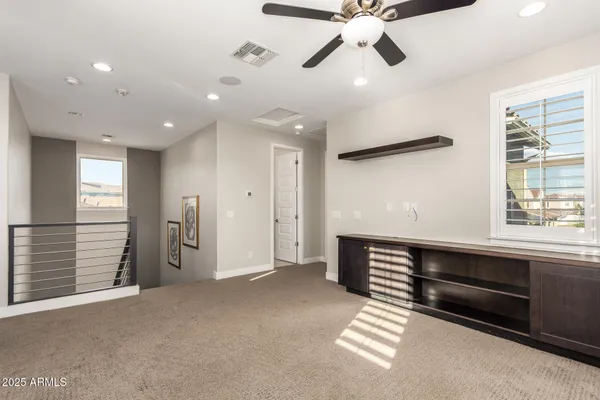 $1,010,000 | 4318 South RedCliffe Drive, Gilbert, AZ 85297