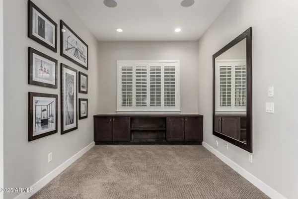 $1,010,000 | 4318 South RedCliffe Drive, Gilbert, AZ 85297