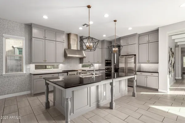 $1,010,000 | 4318 South RedCliffe Drive, Gilbert, AZ 85297