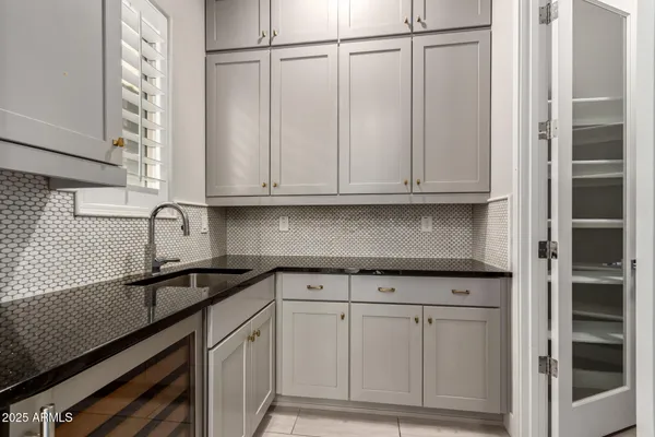 $1,010,000 | 4318 South RedCliffe Drive, Gilbert, AZ 85297