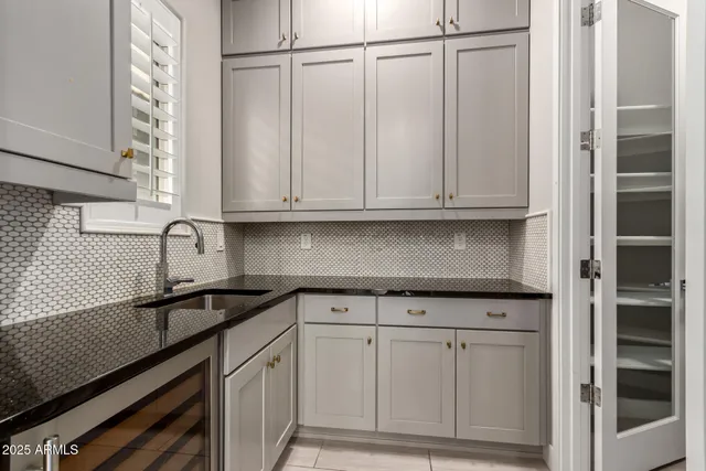 $1,039,000 | 4318 South RedCliffe Drive, Gilbert, AZ 85297