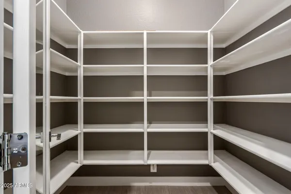 $1,010,000 | 4318 South RedCliffe Drive, Gilbert, AZ 85297