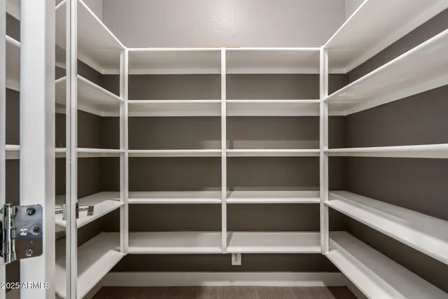 $1,039,000 | 4318 South RedCliffe Drive, Gilbert, AZ 85297