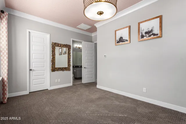 $1,039,000 | 4318 South RedCliffe Drive, Gilbert, AZ 85297