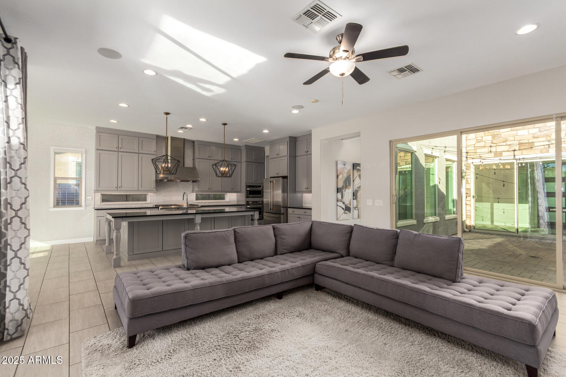 4318 South RedCliffe Drive Gilbert, AZ 85297 - Photo 10 of 110 10 - RedCliffe