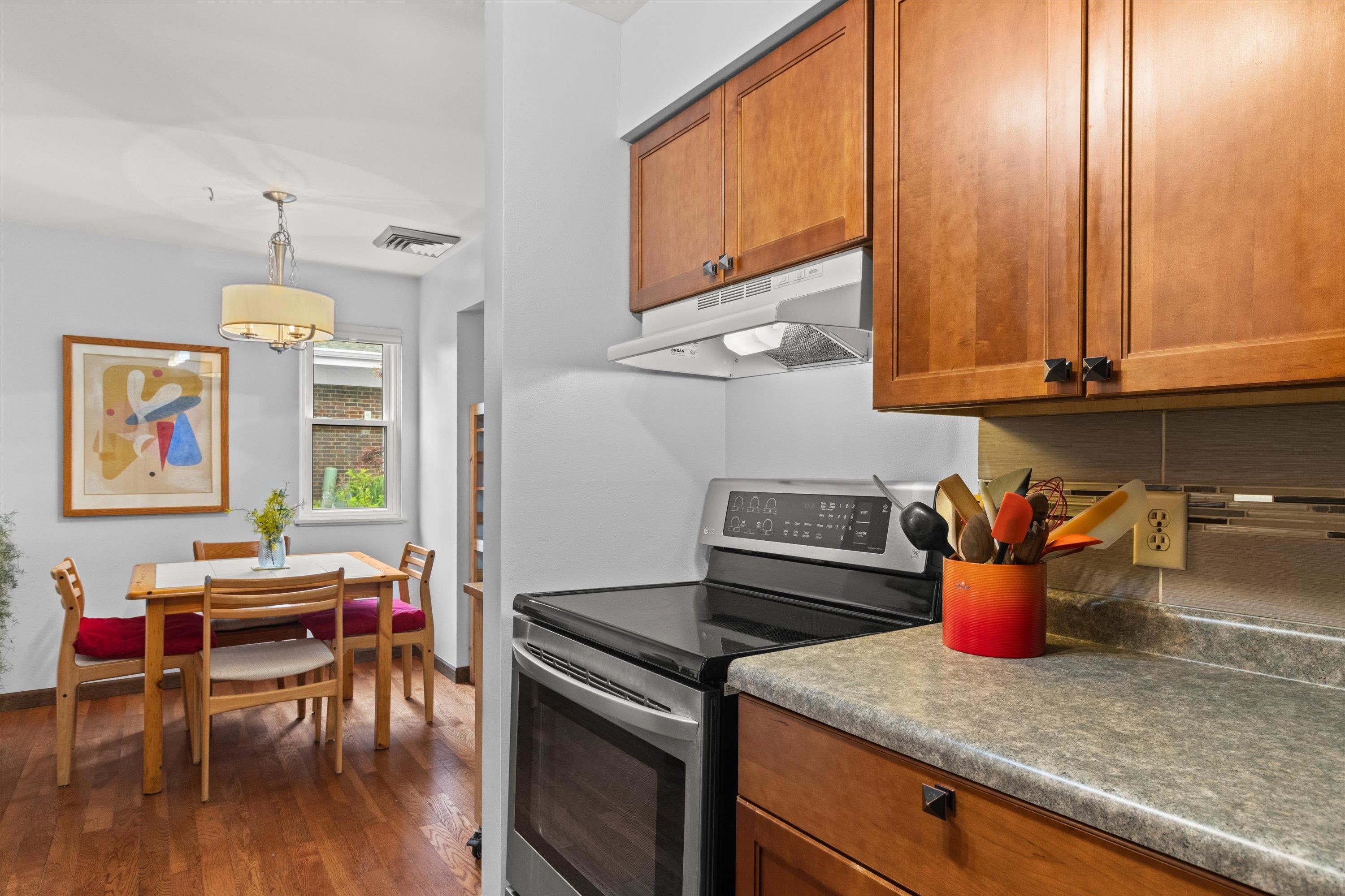 5518 Century, Unit 2 Middleton, WI 53562 - Photo 7 of 29