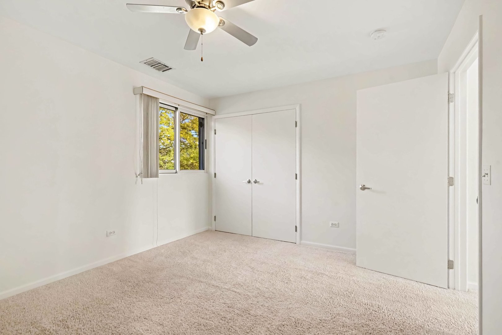 524 Milford Road Deerfield, IL 60015 - Photo 25 of 28 Gallery Image 25