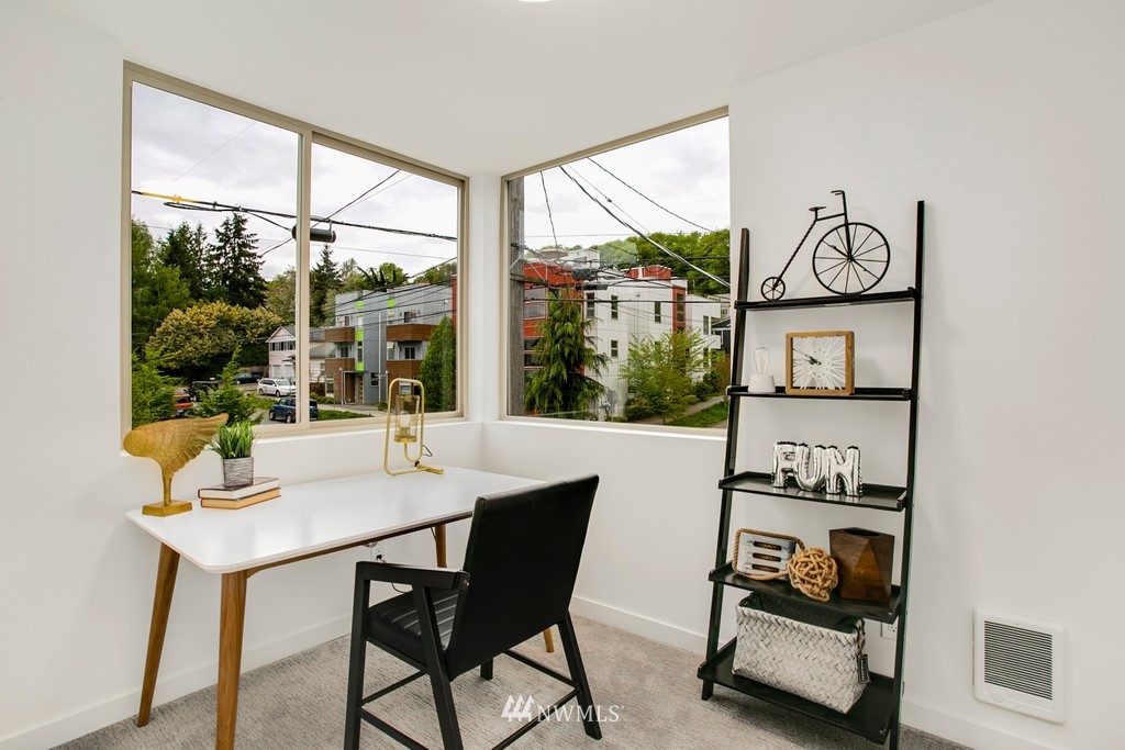 1804 South State Street Seattle, WA 98144 - Photo 16 of 25 Gallery Image 16